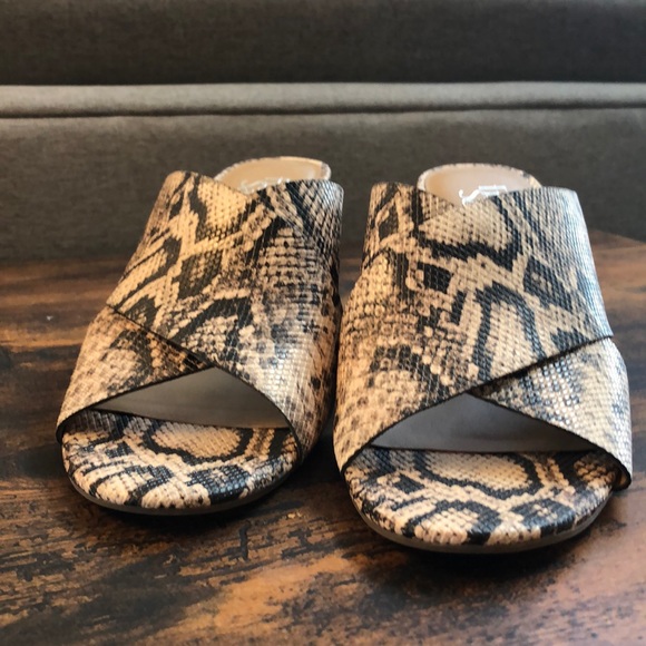 Worn once!  Franco Sarto Memphis wedge sandals - Picture 8 of 8